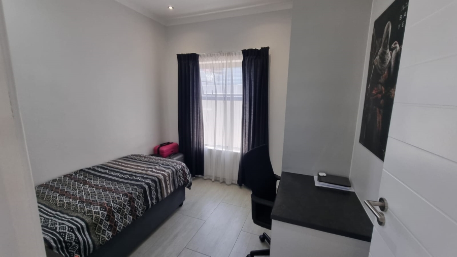 3 Bedroom Property for Sale in Sandown Western Cape